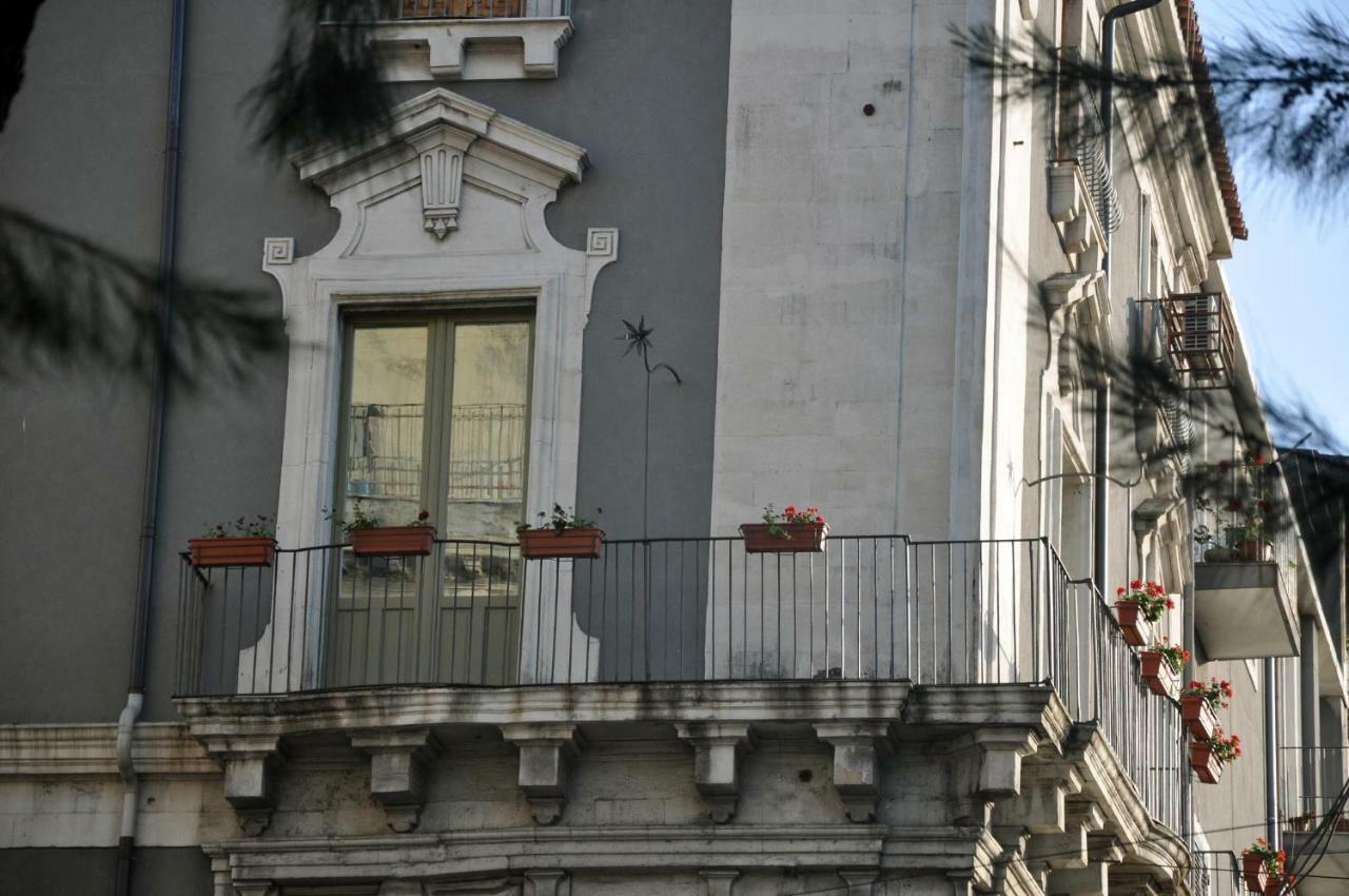 Don Giovanni Charme Apartment Catânia Exterior foto